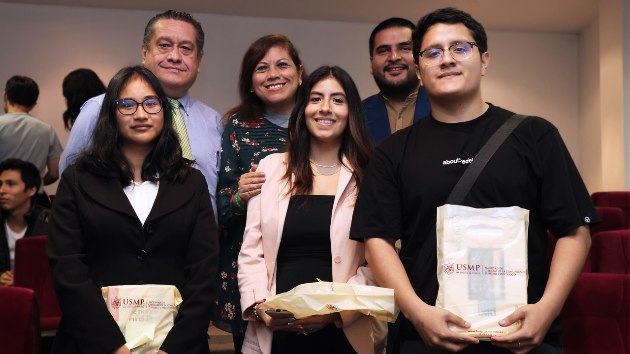 Emotiva premiación a las mejores crónicas periodísticas